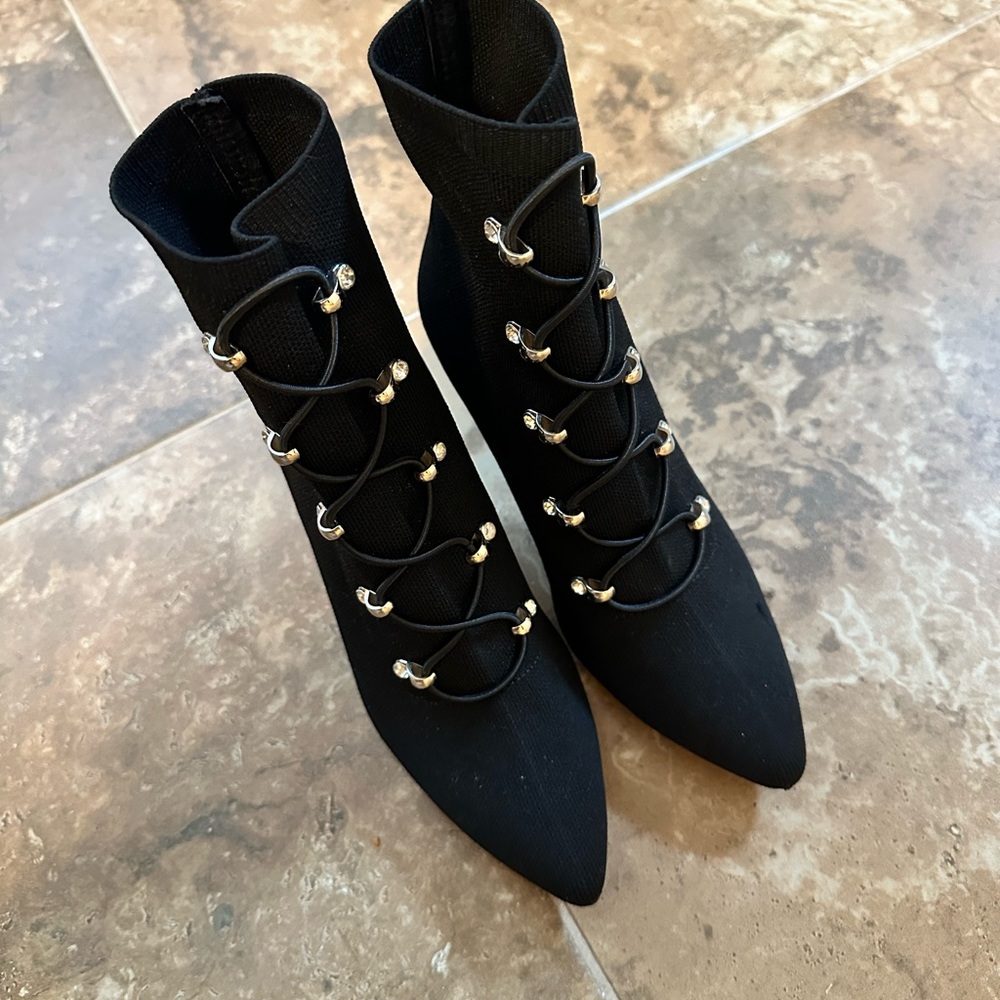 Sugar Boots size 6